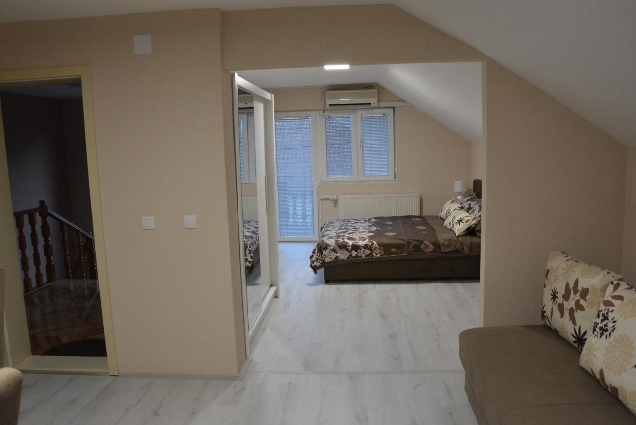 Garden Apartmani Ягодина Екстериор снимка