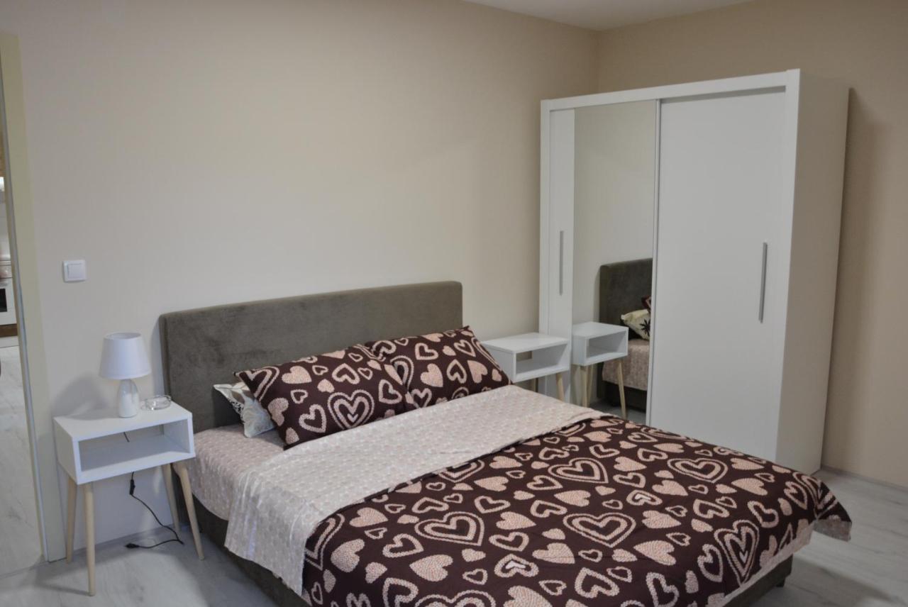 Garden Apartmani Ягодина Екстериор снимка