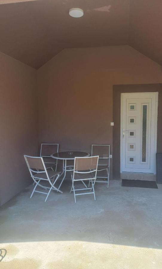 Garden Apartmani Ягодина Екстериор снимка