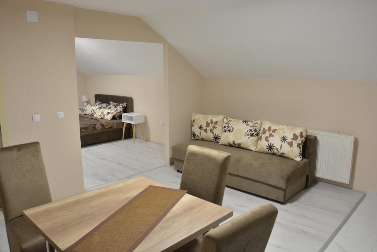 Garden Apartmani Ягодина Екстериор снимка
