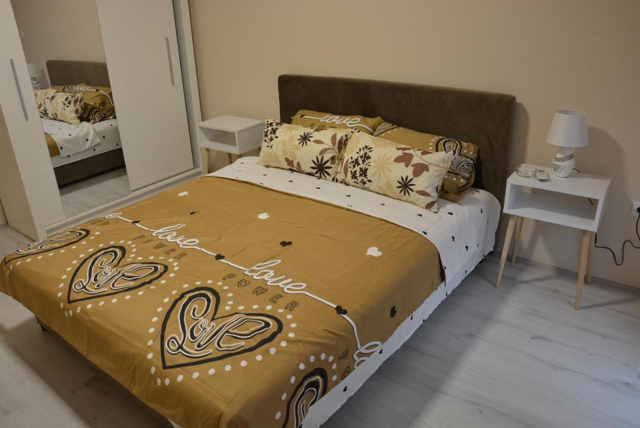 Garden Apartmani Ягодина Екстериор снимка