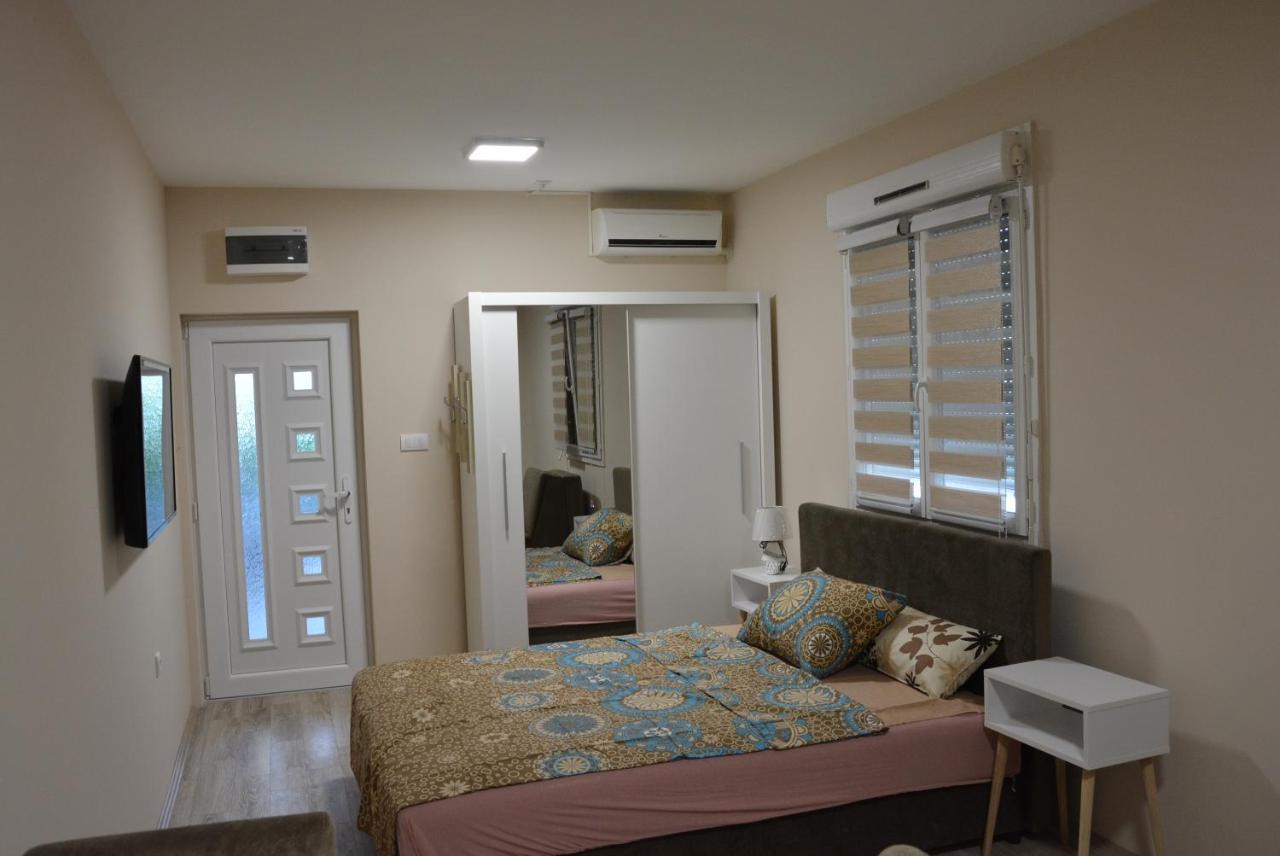 Garden Apartmani Ягодина Екстериор снимка