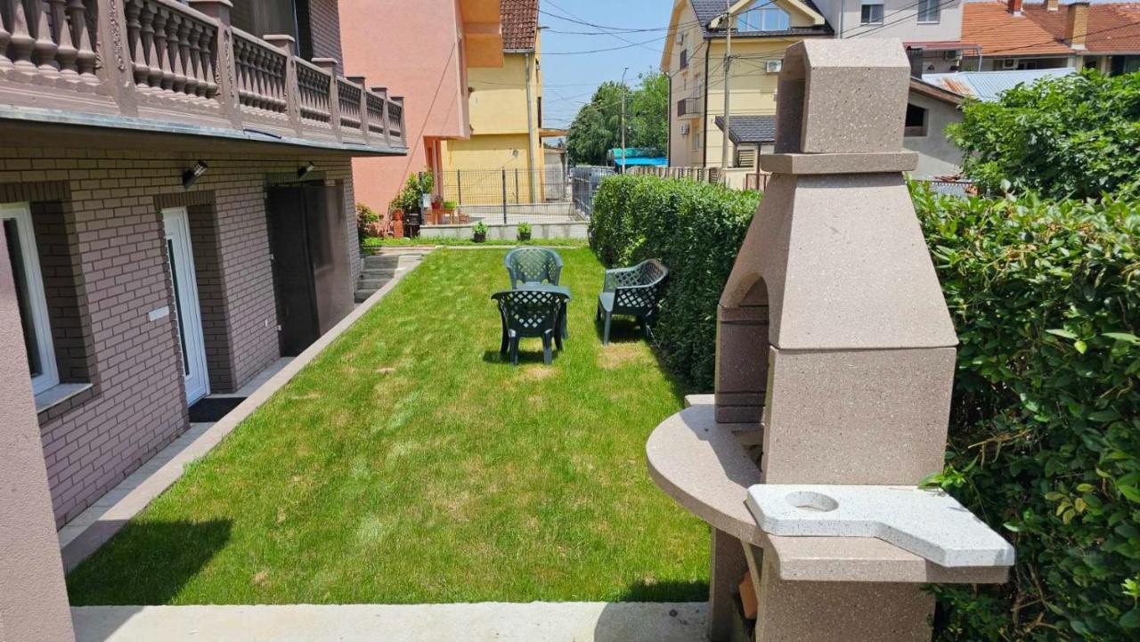 Garden Apartmani Ягодина Екстериор снимка